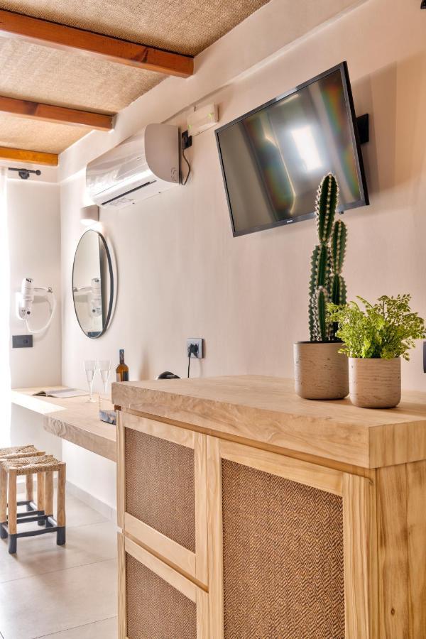 Aeolia Boutique Ermoupoli