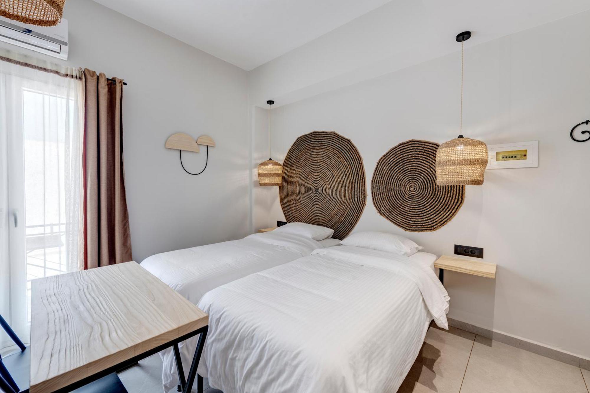 Aeolia Boutique 2*